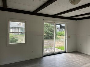 959 Whittier Hwy, Unit Winnipesaukee Commons Unit #4 in Moultonborough, NH - Building Photo - Building Photo