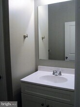 132 William St in Hightstown, NJ - Building Photo - Building Photo