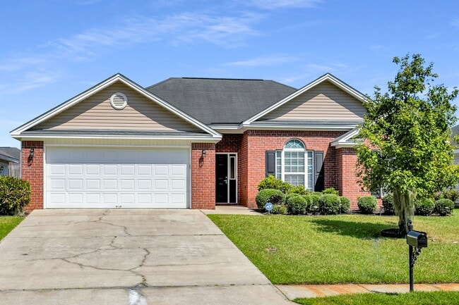 141 Aquinnah Dr in Pooler, GA - Building Photo - Building Photo