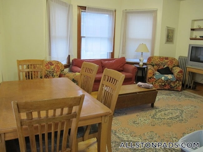 38 Linden St, Unit 12 in Boston, MA - Building Photo - Building Photo