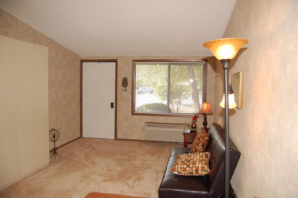 Ravenwood Apartments Mauldin, SC Apartments