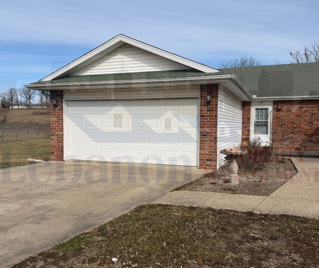 property at 609 Woody Dr