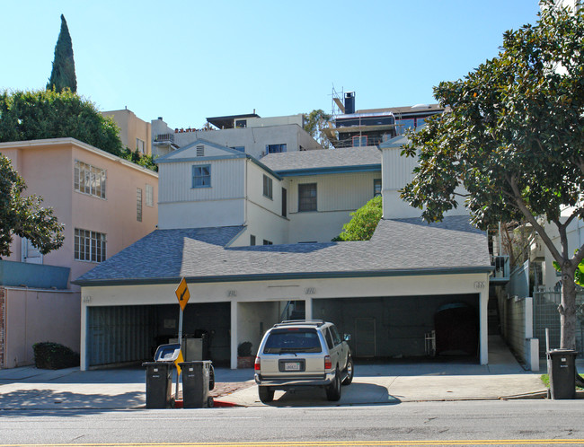 1833-1835 S Beverly Glen Blvd in Los Angeles, CA - Building Photo - Building Photo