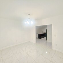 352 Justice Ave in Lehigh Acres, FL - Building Photo - Building Photo