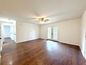 402 Jack Miller Blvd in Clarksville, TN - Building Photo - Building Photo