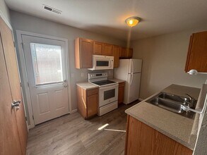 5309-5311-5311 Currituck Ln in Columbia, MO - Building Photo - Building Photo