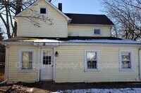 404 Underwood Ave in Elmira, NY - Building Photo - Building Photo