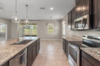 6278 SW 46th Ave in Ocala, FL - Foto de edificio - Building Photo