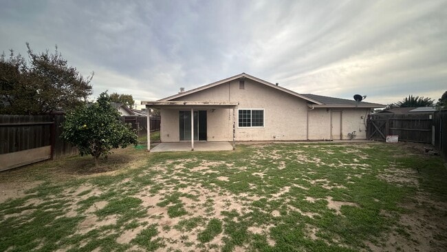 1285 Loumena Ct in Manteca, CA - Building Photo - Building Photo