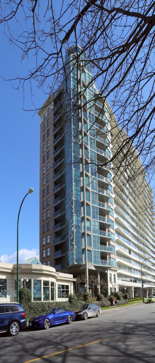 1861 Beach Av in Vancouver, BC - Building Photo