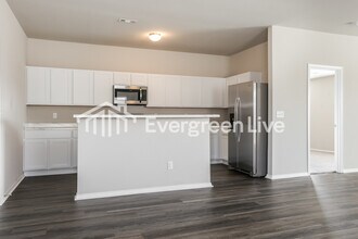 1071 Huntington Dr in Benton, AR - Building Photo - Building Photo