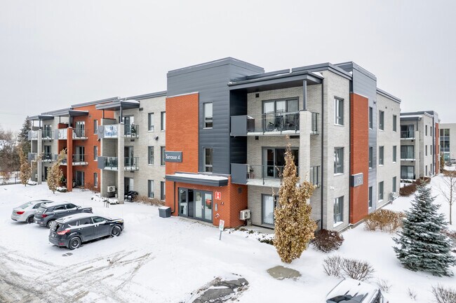 Terrasse Cent4 in La Prairie, QC - Building Photo - Building Photo
