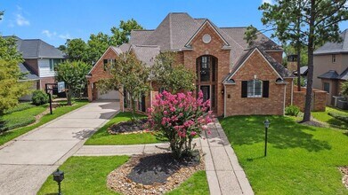 23 Pleasure Cove Dr in Spring, TX - Foto de edificio - Building Photo