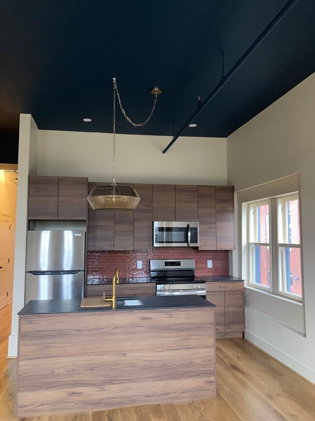 222 South Ave in Rochester, NY - Building Photo - Building Photo