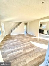 46 Beaverdale Ln in Willingboro, NJ - Building Photo - Building Photo