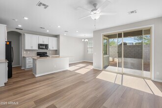 24094 N 162nd Ln in Surprise, AZ - Building Photo - Building Photo