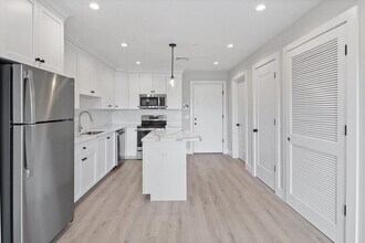 186 Bedford St-Unit -208 in Lexington, MA - Building Photo - Building Photo