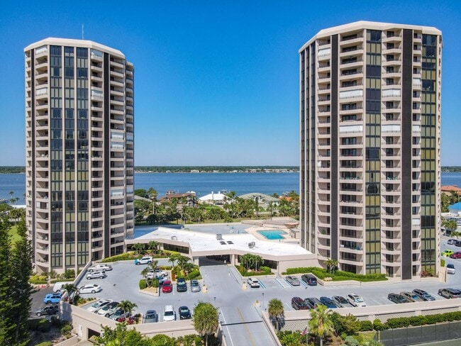 property at 1 Oceans W Blvd