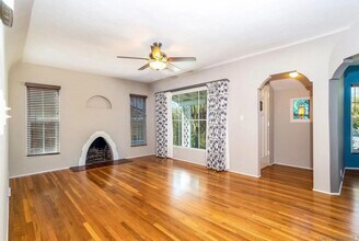 7595 Saranac Ave in La Mesa, CA - Building Photo - Building Photo