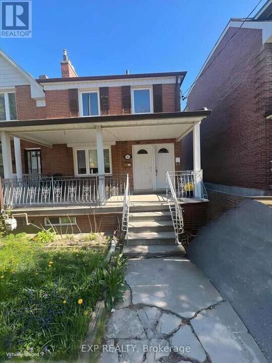 115 Millicent St in Toronto, ON - Building Photo