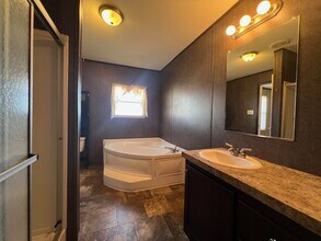 13 Mulberry St in Maxwell, TX - Building Photo - Building Photo