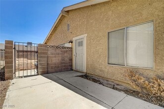 4016 Cll Paula in Las Vegas, NV - Building Photo - Building Photo