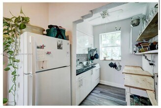 320 80th St in Miami Beach, FL - Building Photo - Building Photo