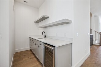 3415 Ridgeway Valley Ln in Houston, TX - Building Photo - Building Photo