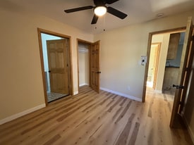 1628 W 24th St in Los Angeles, CA - Building Photo