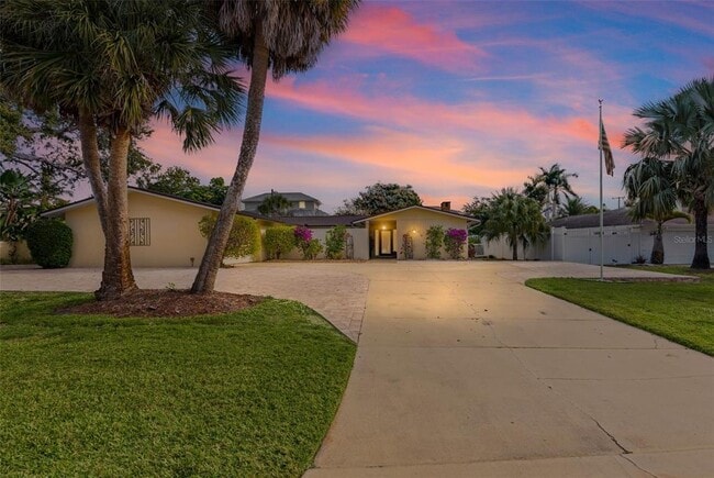 property at 7215 Westmoreland Dr