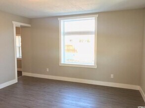 5802 S 1300 E in Salt Lake City, UT - Building Photo - Building Photo