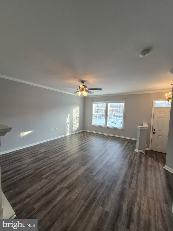 property at 43 Scarboro Dr