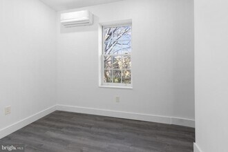 212 Catharine St in Philadelphia, PA - Building Photo - Building Photo