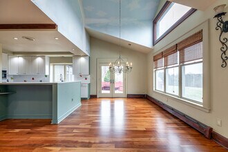 411 Beach St in Goshen, CT - Building Photo - Building Photo