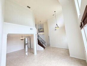 8055 Glitter Ct in Orlando, FL - Building Photo - Building Photo