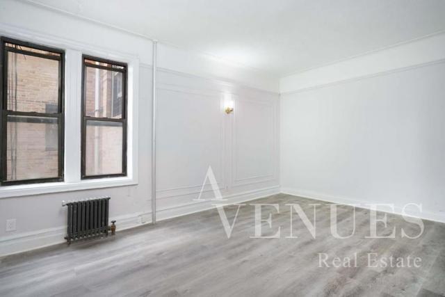 500 W 148th St in New York, NY - Building Photo