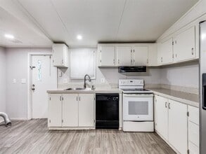 5701 Martin St in Fort Worth, TX - Building Photo - Building Photo