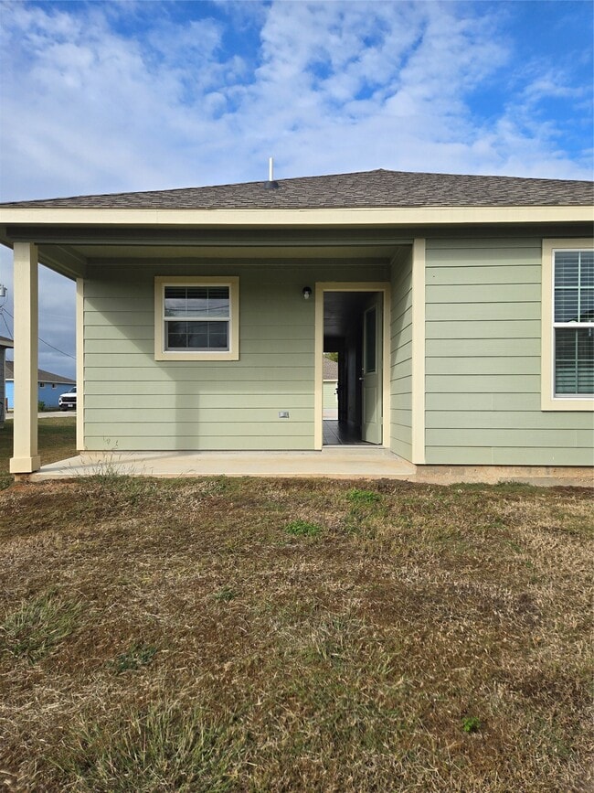 2724 Avenue D in San Leon, TX - Building Photo - Building Photo