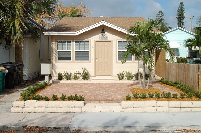 111 S L St in Lake Worth, FL - Building Photo - Building Photo