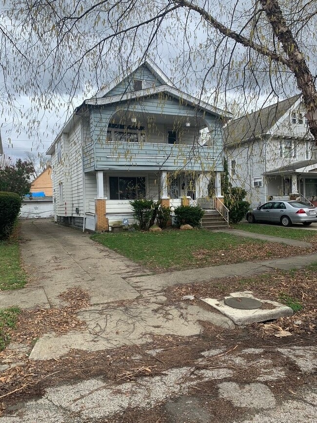 3397-3397 W 100th St in Cleveland, OH - Building Photo - Building Photo