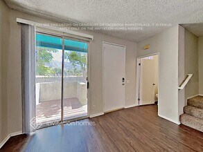 13901 Olive View Ln in Los Angeles, CA - Building Photo - Building Photo