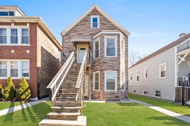 property at 5249 S Richmond St
