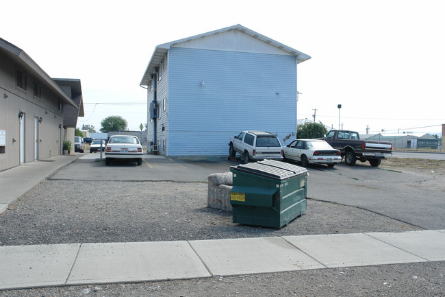 2912 N Hogan St in Spokane, WA - Foto de edificio - Building Photo