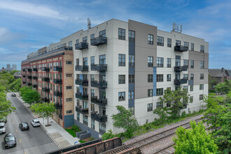 Regal Loft Condos in Chicago, IL - Building Photo - Building Photo