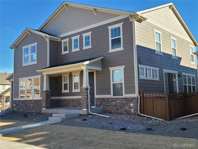 473 Brailsford St in Castle Pines, CO - Foto de edificio