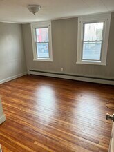 2428 3rd Ave, Unit 1 in Watervliet, NY - Building Photo - Building Photo