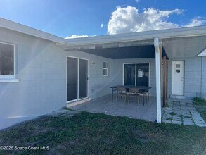1470 Morgan Dr in Merritt Island, FL - Building Photo - Building Photo