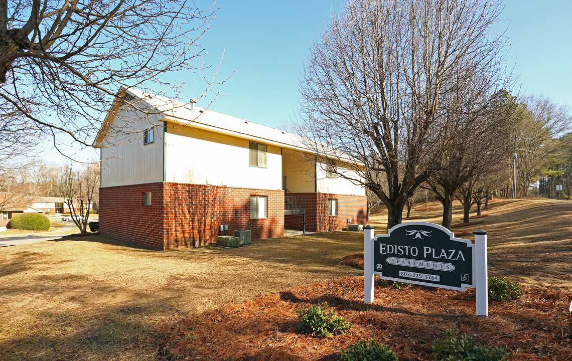 Edisto Plaza Apartments in Johnston, SC - Building Photo