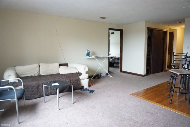 58 Leo M Birmingham Pkwy-Unit -Apt 104 in Boston, MA - Building Photo - Building Photo
