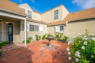 4545 Essex Ct in Carlsbad, CA - Building Photo - Building Photo